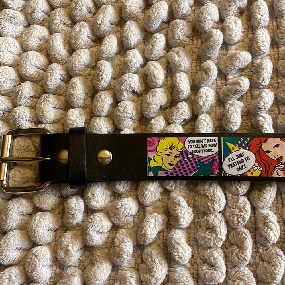 Fashion comic belt